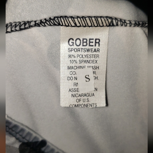 Gober | NWT| Camouflage Halter Top - Picture 4 of 5